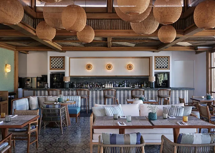 Myconian Sunrise Relais & Chateaux Hotel 5*