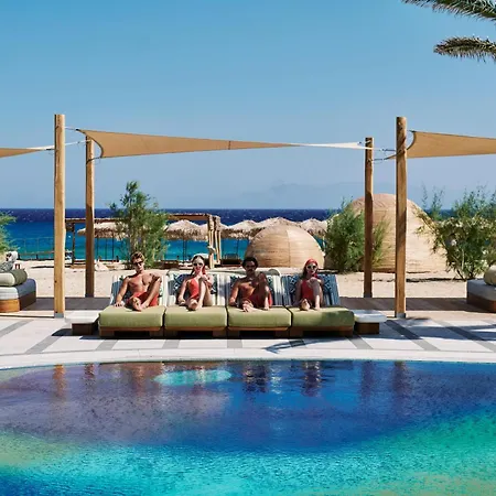 Myconian Sunrise Relais & Chateaux