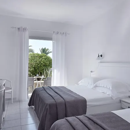 Otel Myconian Sunrise Relais & Chateaux 5*