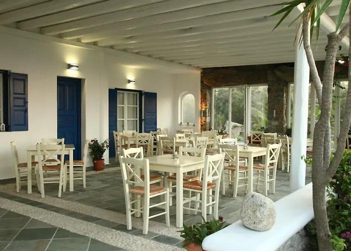 Myconian Sunrise Relais & Chateaux Ξενοδοχείο 5*