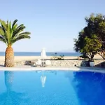 Myconian Sunrise Relais & Chateaux Hotel