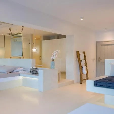 Myconian Sunrise Relais & Chateaux Ξενοδοχείο 5*